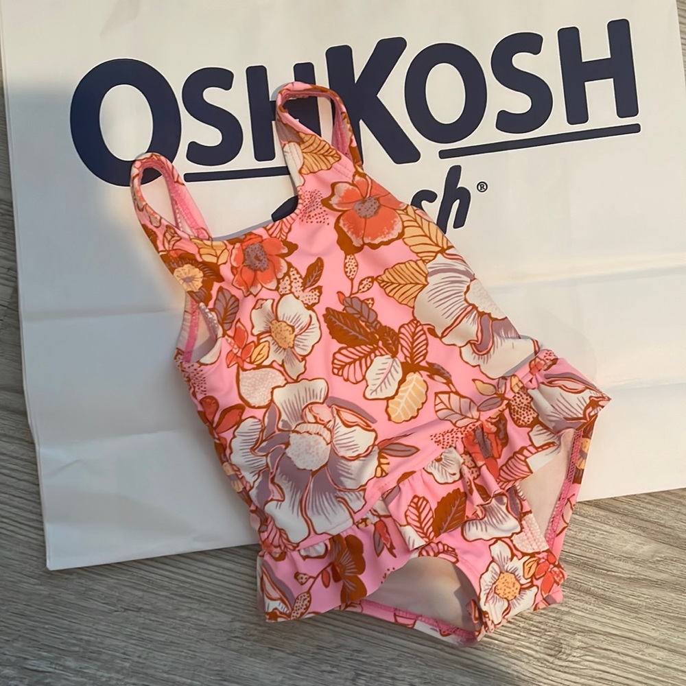 NWOT OshKosh B’Gosh bathing suit 6 months